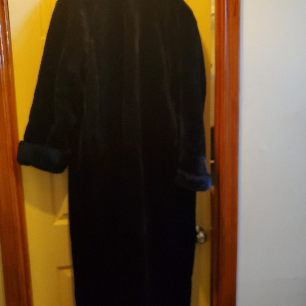 Ladies faux fur coat
